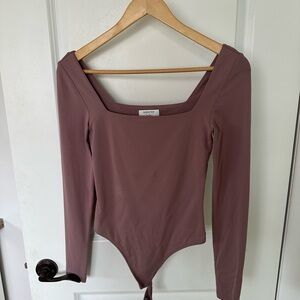 Babaton contour Square Neck Long Sleeve Bodysuit